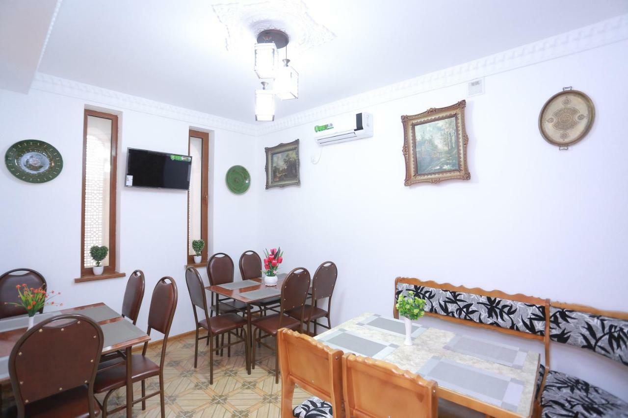 Anis-Pari Hotel Бухара Екстериор снимка
