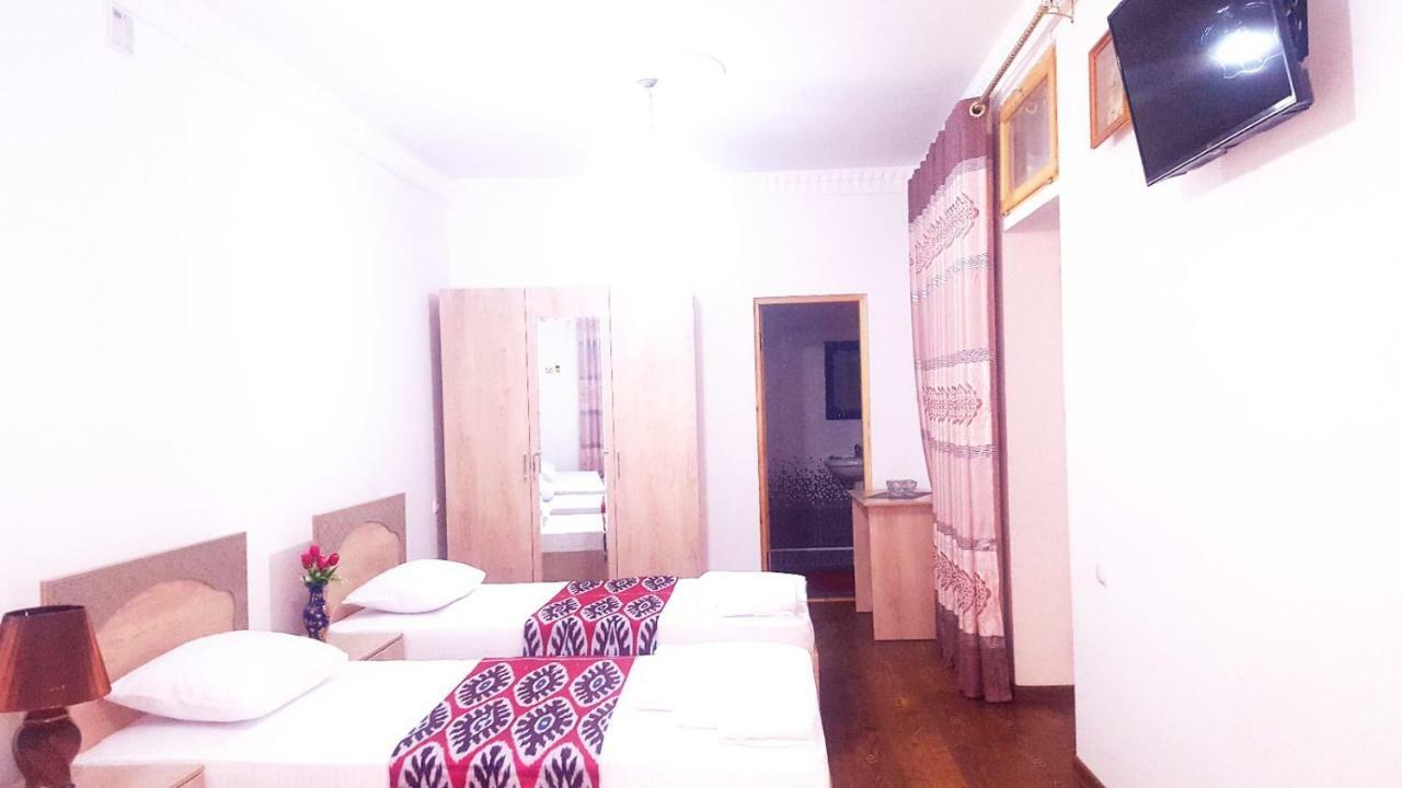 Anis-Pari Hotel Бухара Екстериор снимка